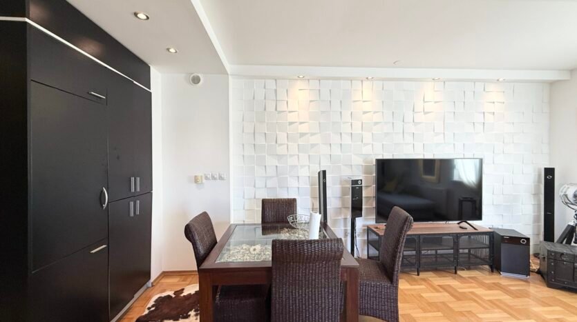 Ivanečka ulica, penthouse 90m2, garaža, prodaja 2