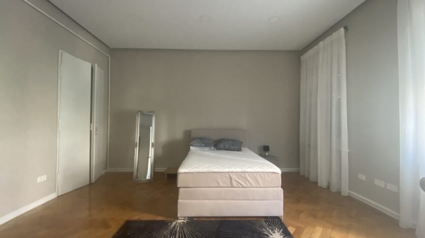Draškovićeva, namješten stan, balkon, najam 5