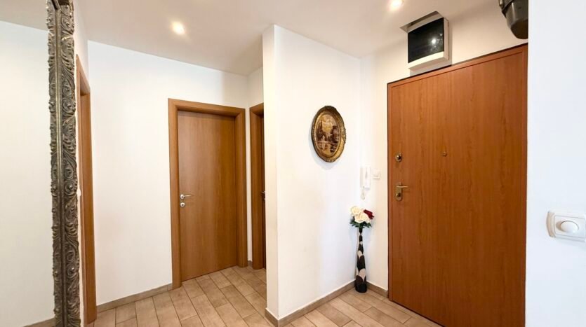 Ivanečka ulica, penthouse 90m2, garaža, prodaja 5