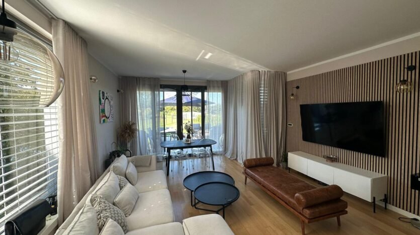 Kuća za najam – Riverside Golf Course, Zagreb 2