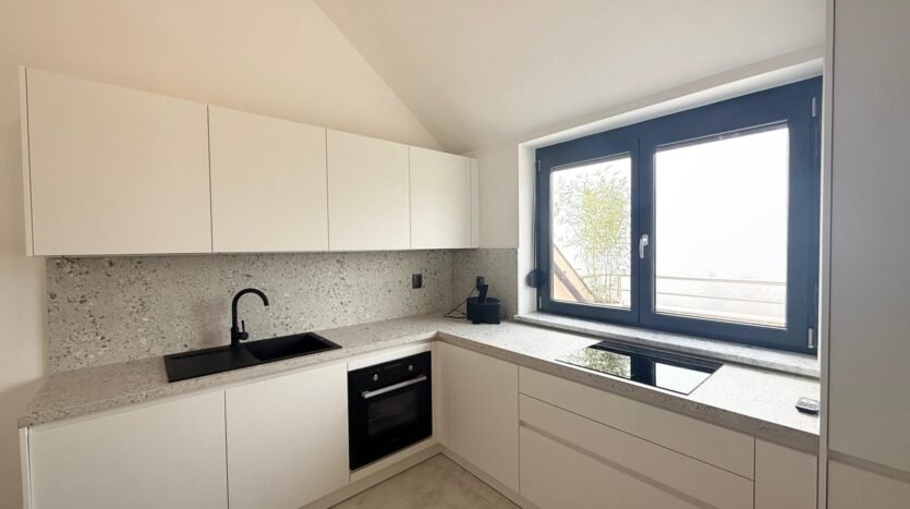 Pantovčak, luksuzni 5-sobni penthouse 200m2, najam 5