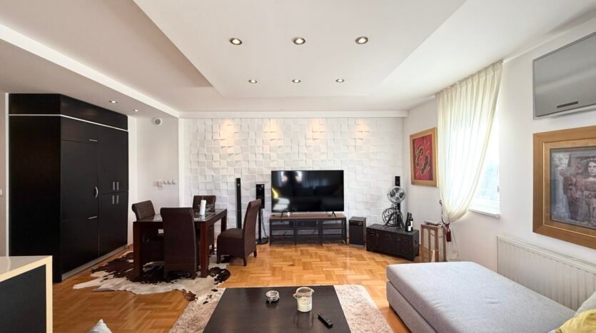 Ivanečka ulica, penthouse 90m2, garaža, prodaja