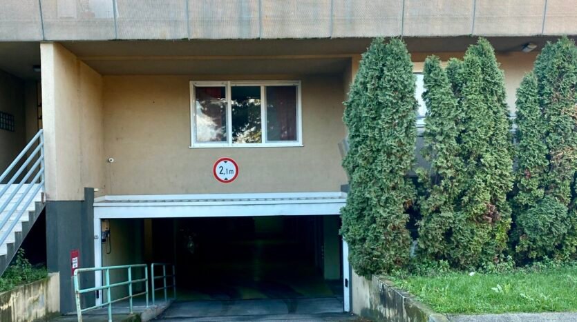 Zagreb, Hruševečka, parkirno mjesto, podzemna garaža, najam 2