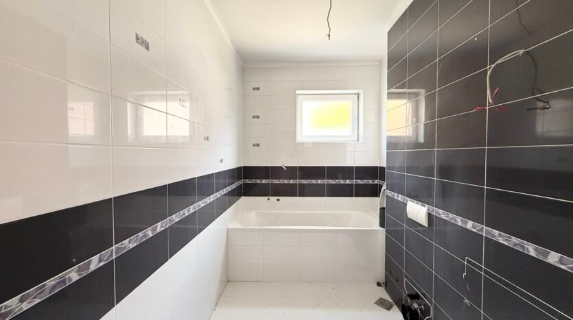 Šalata, luksuzni penthouse, garaža, parking, najam 5