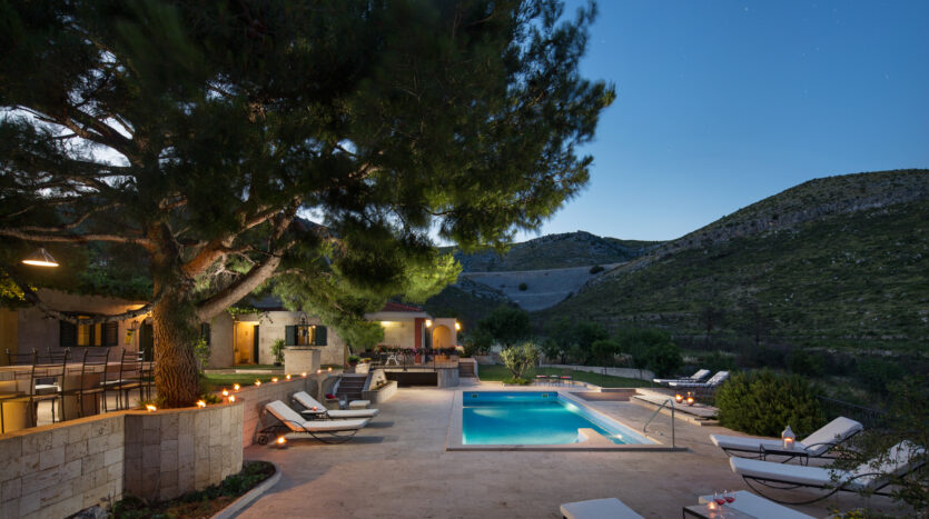 Qlistings - Trogir surroundings, luxury villa, sale Property Image