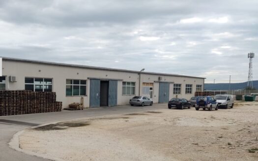 Trogir, warehouse 750 m2, sale
