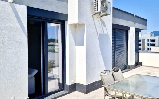 Penthouse, new building 2021., 2 garages, Trešnjevka North, sale