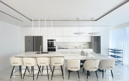 Jelenovac, fully furnished luxury apartment, pool, garage, rent