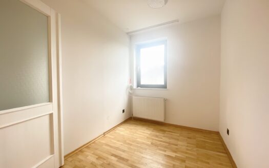 Trnje, new 4-room apartment, parking, sale