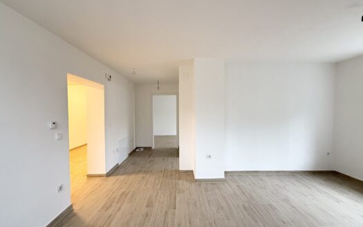 Zagreb, near Petrova Street, house with 4 apartments, parking, garage, sale