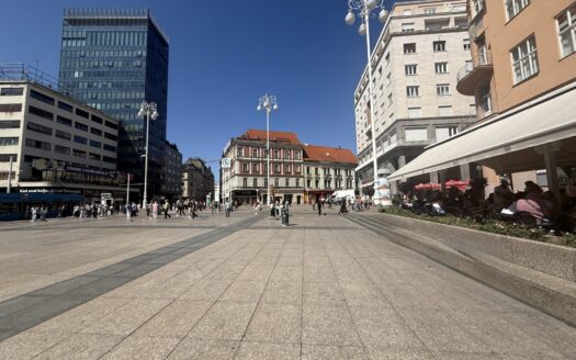 Sale – Excellent Building, Center of Zagreb, 1st Zone, Elevator