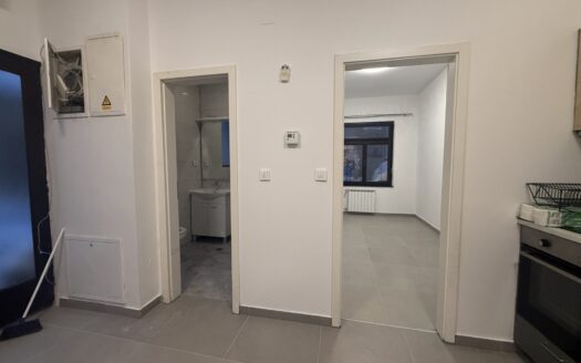 Zagreb, city center, 1. zone, house in courtyard, sale